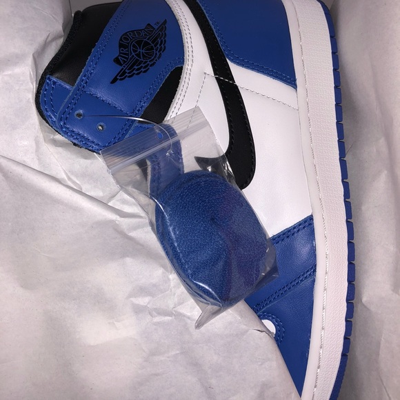 Air Jordan 1 High Og Game Royal - Picture 2 of 3